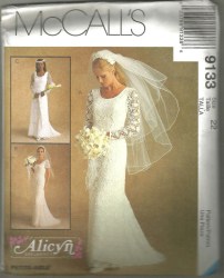9133 MCCALLS MS LINED ALICYN SS-LS BRIDE DRESS, LACE OVERLAY PATTERN 8
